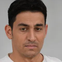 a man say our serviceI was very prompt.