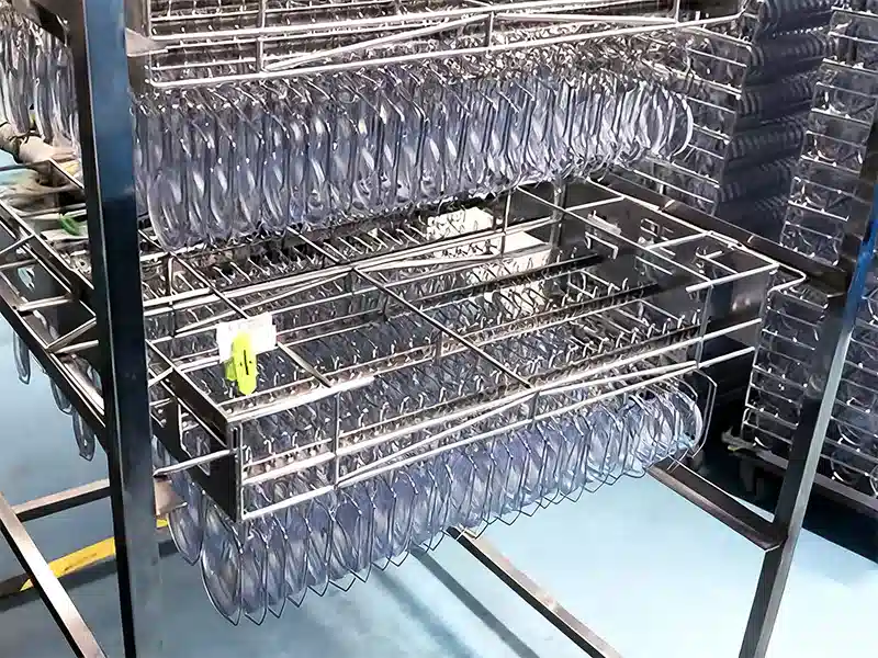 After the lens coating is completed, it is ready for quality inspection.